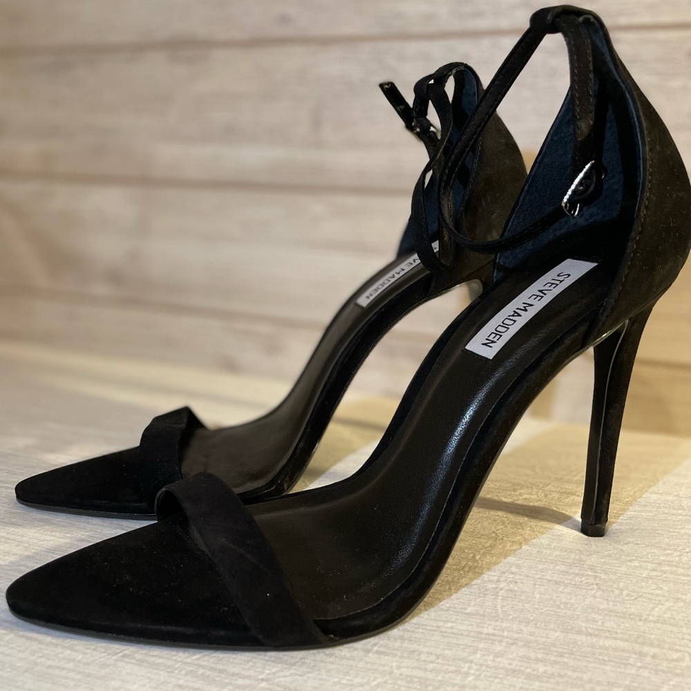 Steve Madden, Black velvet open toe heels, size 9